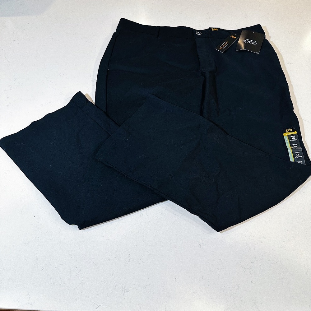 Lee Men Trousers Regular Fit Mid Rise Flex Motion - Medium 18